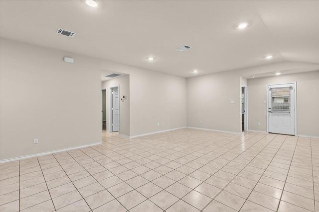 5705 Amelia Earhart BLVD, Killeen, TX 76543