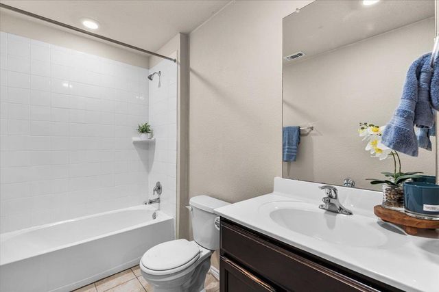 5705 Amelia Earhart BLVD, Killeen, TX 76543