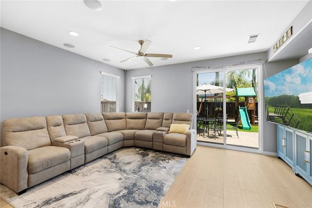 28396 Brantley Court, Menifee, CA 92585