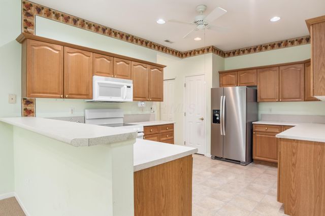 7585 Red Maple Place, Westerville, OH 43082