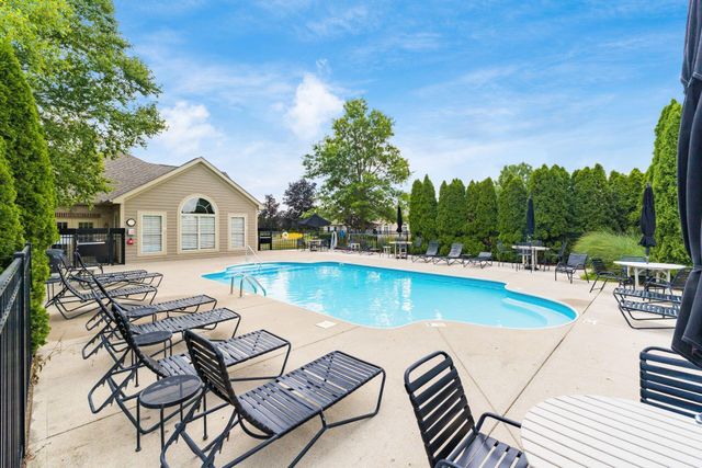 7585 Red Maple Place, Westerville, OH 43082