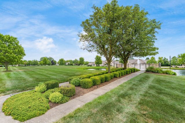 7585 Red Maple Place, Westerville, OH 43082