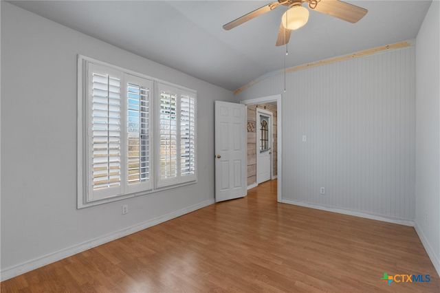 8889 N Fm 487, Rockdale, TX 76567