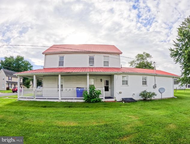 109 E JEFFERSON ST, Felton, DE 19943