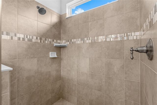 6243 WOODHAVEN VILLAGE DRIVE, Port Orange, FL 32128