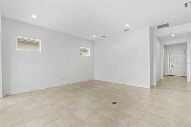 6243 WOODHAVEN VILLAGE DRIVE, Port Orange, FL 32128