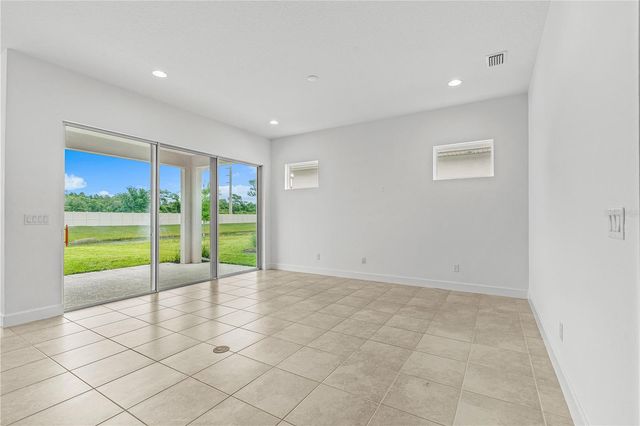 6243 WOODHAVEN VILLAGE DRIVE, Port Orange, FL 32128
