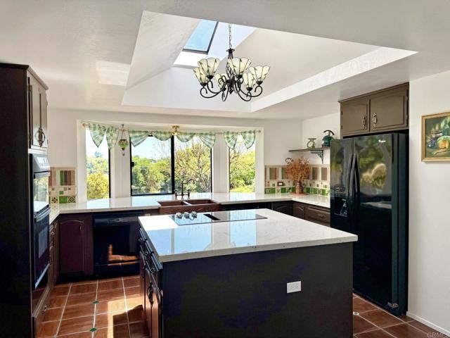 1650 Winterwarm Dr., Fallbrook, CA 92028