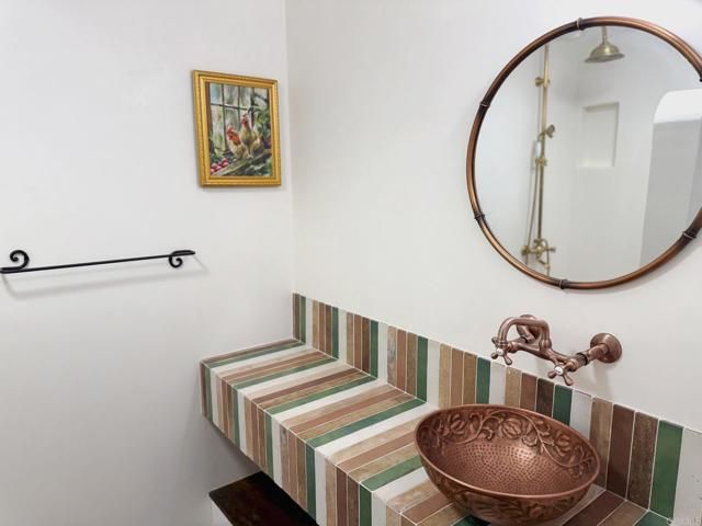 1650 Winterwarm Dr., Fallbrook, CA 92028