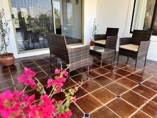 1650 Winterwarm Dr., Fallbrook, CA 92028