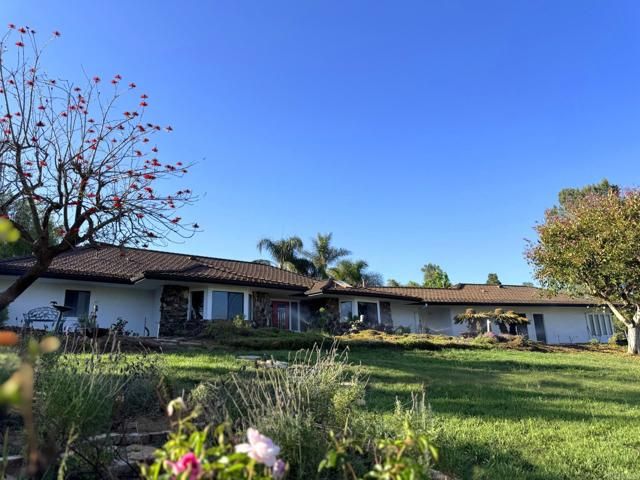 1650 Winterwarm Dr., Fallbrook, CA 92028