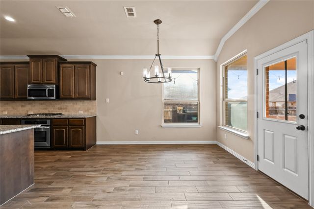 2104 Skysail Lane, Denton, TX 76210