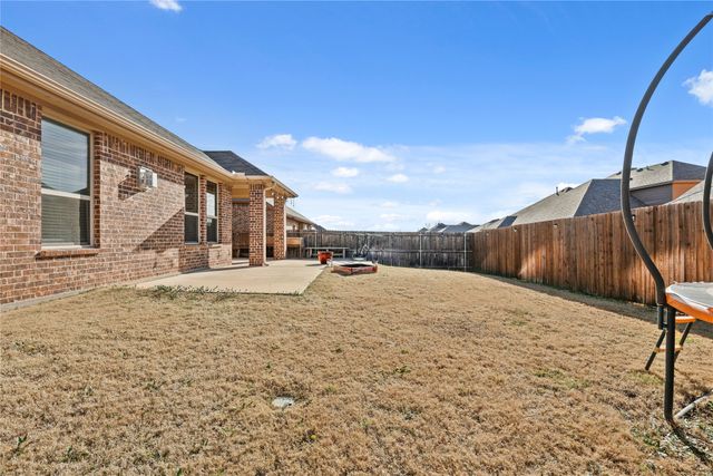 2104 Skysail Lane, Denton, TX 76210