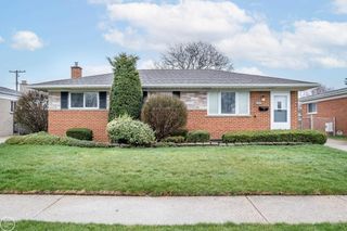 27842 Adler Drive, Warren, MI 48088