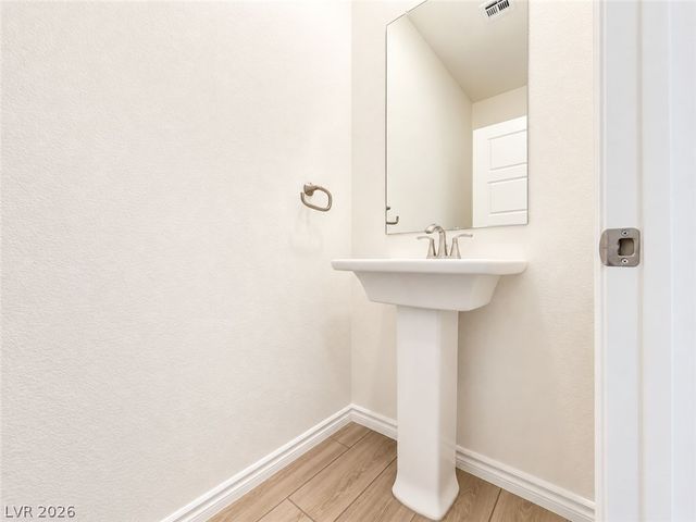 8357 Aurora Ridge Avenue, Las Vegas, NV 89147
