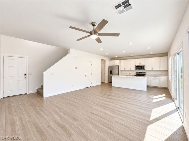 8357 Aurora Ridge Avenue, Las Vegas, NV 89147