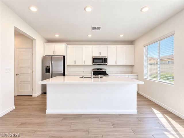 8357 Aurora Ridge Avenue, Las Vegas, NV 89147