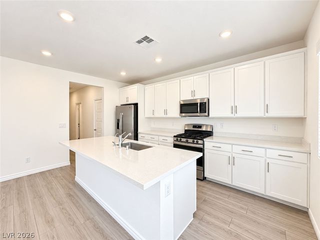 8357 Aurora Ridge Avenue, Las Vegas, NV 89147