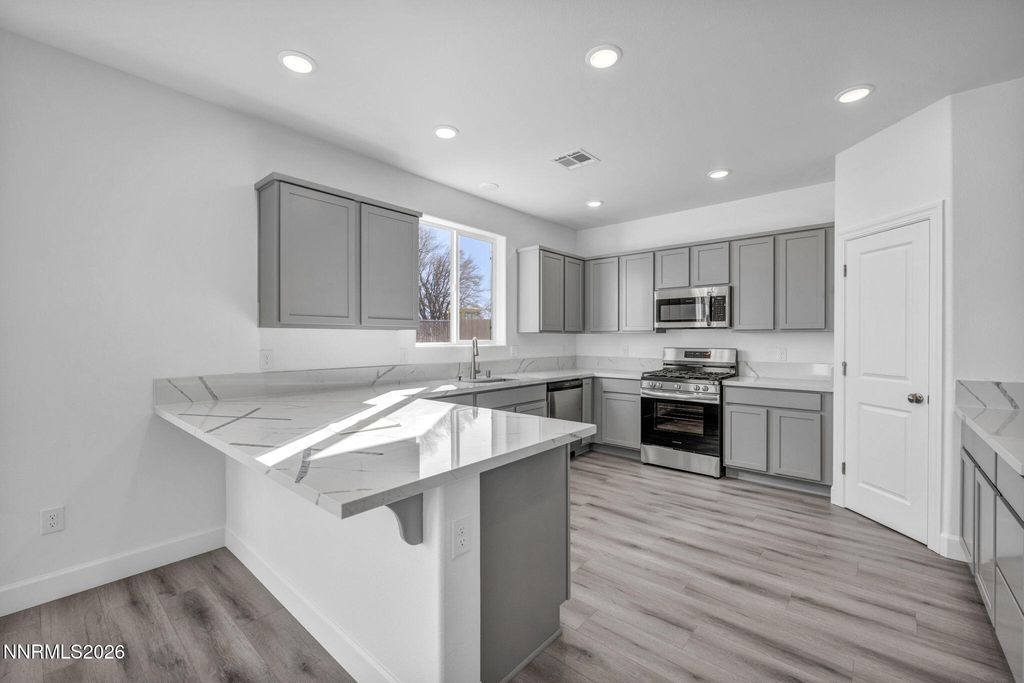 Image 11 of property listing at 3663 Carson Way Lot 119, Fernley, NV 89408