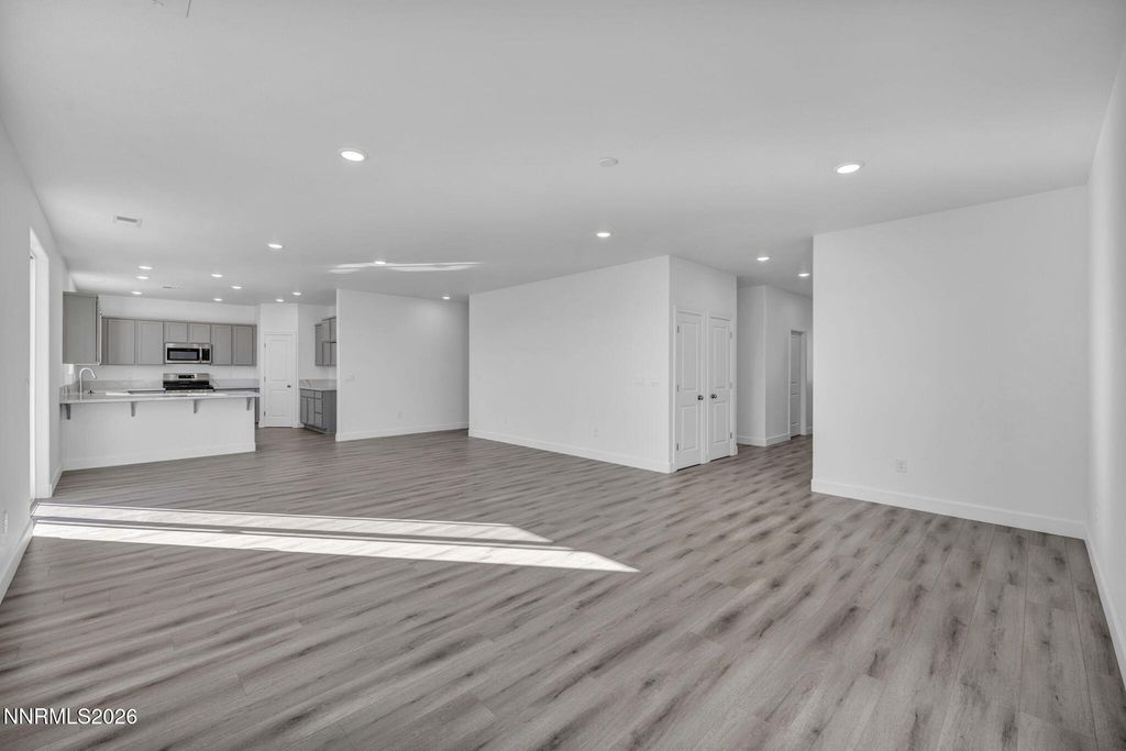 Image 8 of property listing at 3663 Carson Way Lot 119, Fernley, NV 89408