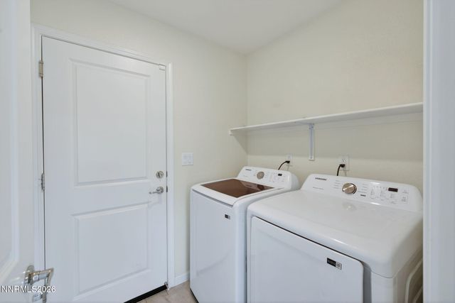 8960 Wolf River Drive, Reno, NV 89506