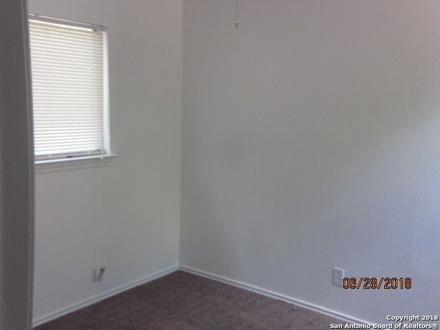 9347 Village Lance, San Antonio, TX 78250