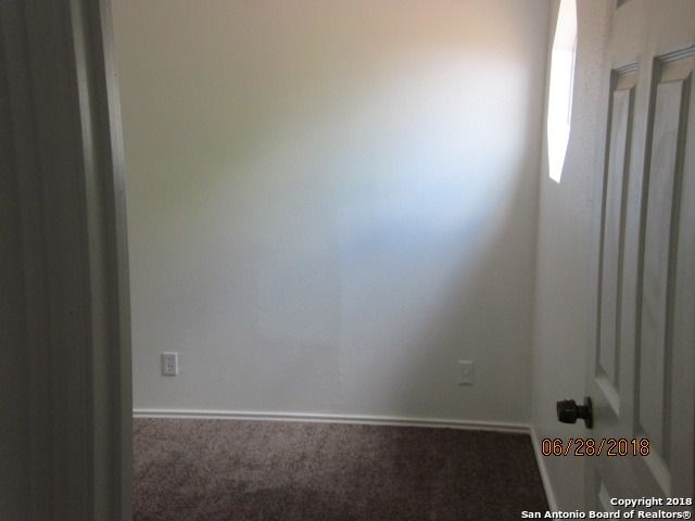 9347 Village Lance, San Antonio, TX 78250