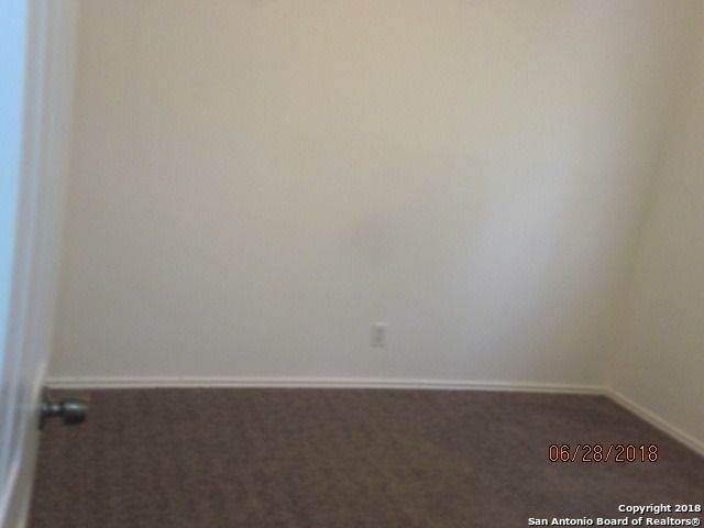 9347 Village Lance, San Antonio, TX 78250