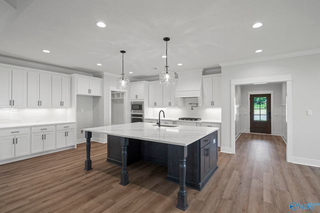 16429 Hamilton Place, Athens, AL 35613