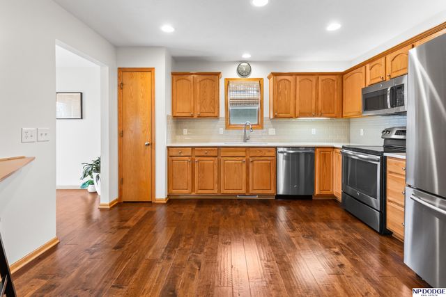 19024 Chandler Street, Omaha, NE 68136