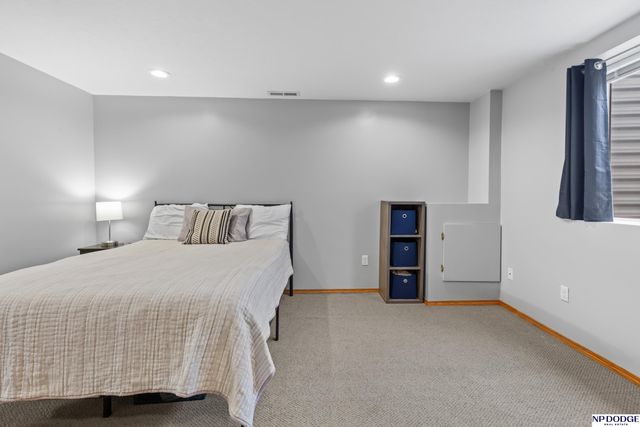 19024 Chandler Street, Omaha, NE 68136