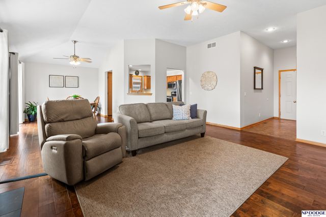 19024 Chandler Street, Omaha, NE 68136