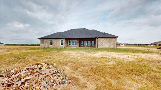 235 Private Road 5440, Point, TX 75472