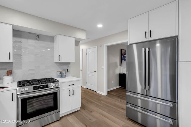 6 Lotus Court, Ocean Twp, NJ 07712