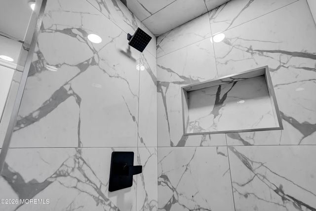 6 Lotus Court, Ocean Twp, NJ 07712