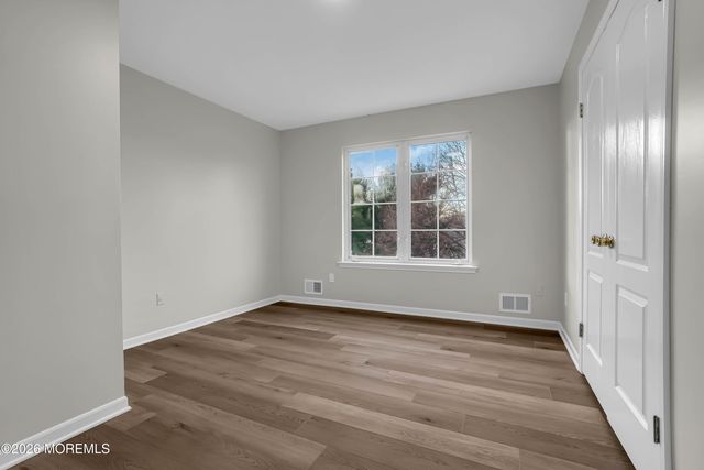 6 Lotus Court, Ocean Twp, NJ 07712