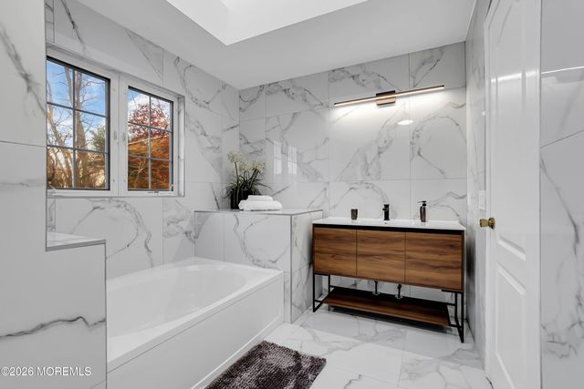 6 Lotus Court, Ocean Twp, NJ 07712