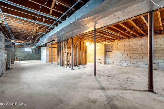 6 Lotus Court, Ocean Twp, NJ 07712