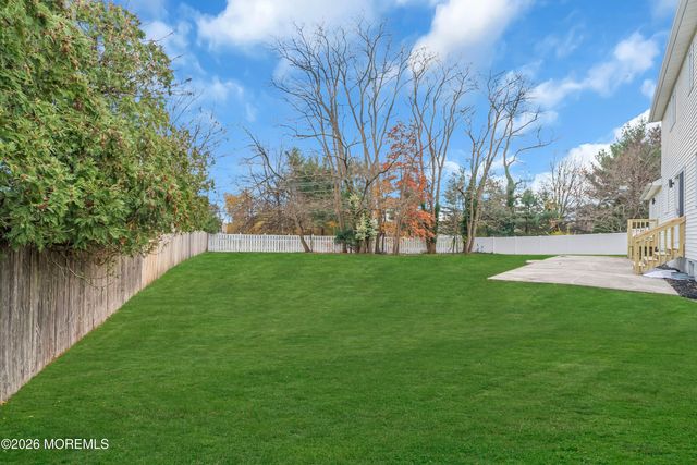 6 Lotus Court, Ocean Twp, NJ 07712