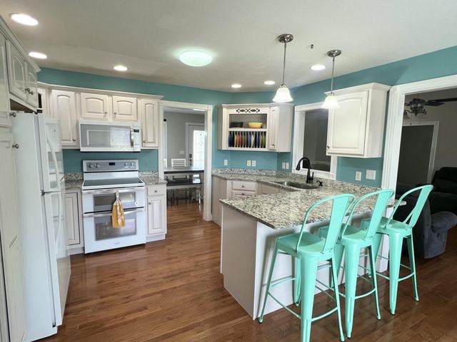 336 Colson Drive, Russell Springs, KY 42642