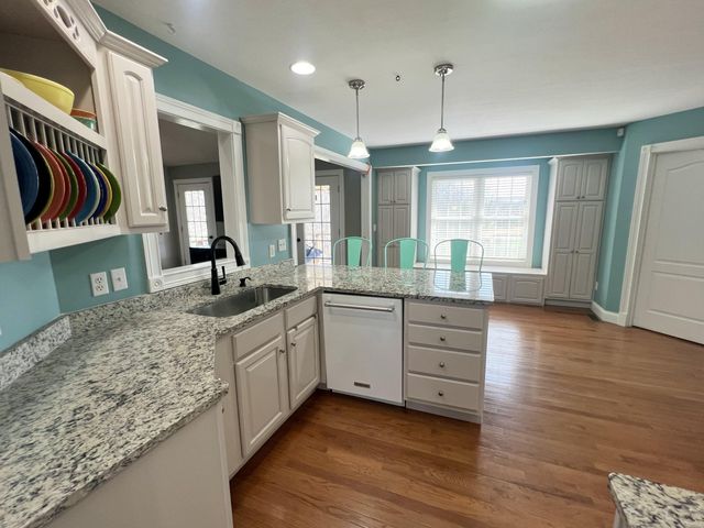 336 Colson Drive, Russell Springs, KY 42642