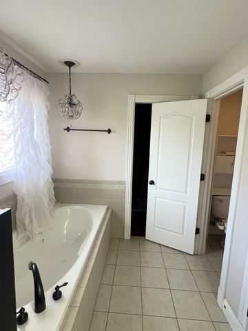 336 Colson Drive, Russell Springs, KY 42642