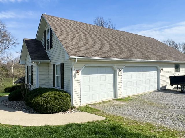 336 Colson Drive, Russell Springs, KY 42642