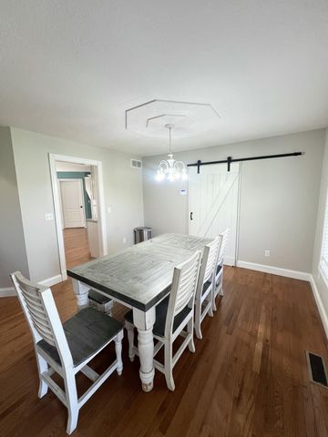 336 Colson Drive, Russell Springs, KY 42642