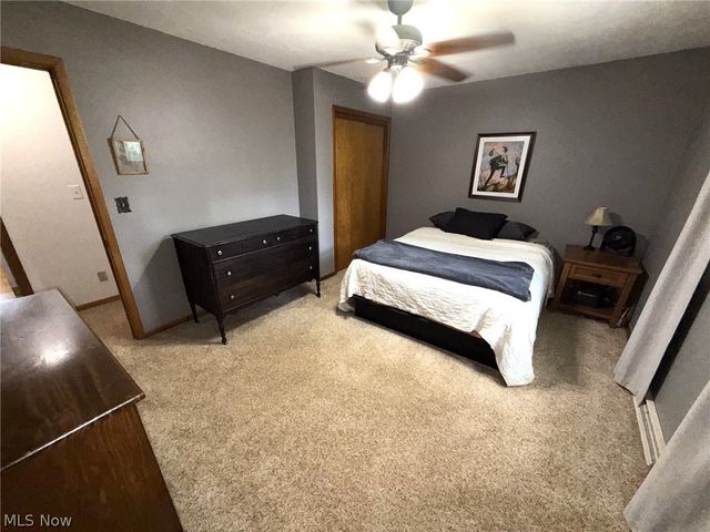 4260 Wedgewood Drive, Austintown, OH 44511