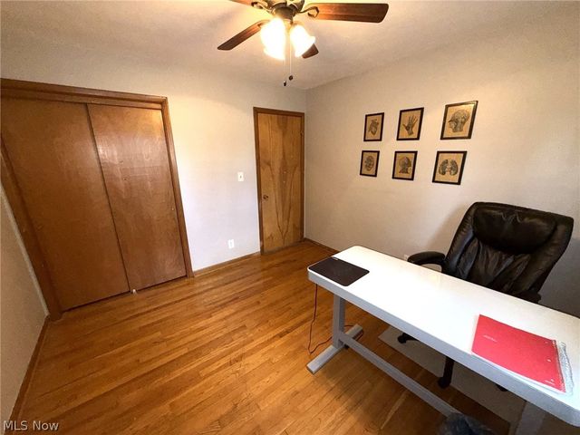 4260 Wedgewood Drive, Austintown, OH 44511
