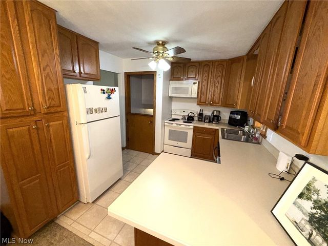 4260 Wedgewood Drive, Austintown, OH 44511