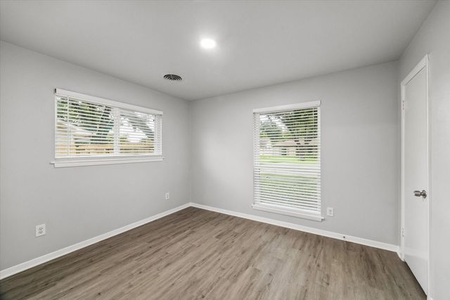 4114 Hill Oak Drive, Houston, TX 77092