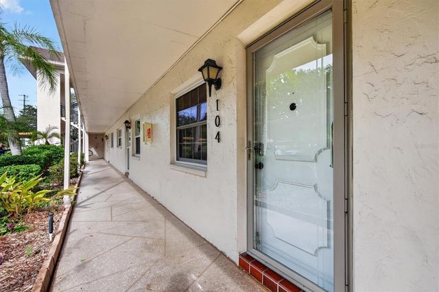 820 VIRGINIA STREET 104, Dunedin, FL 34698
