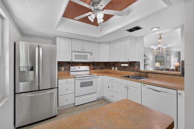 820 VIRGINIA STREET 104, Dunedin, FL 34698